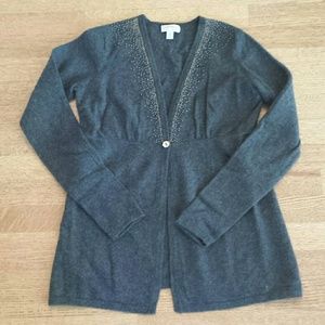 A Pea in the Pod Maternity Sweater